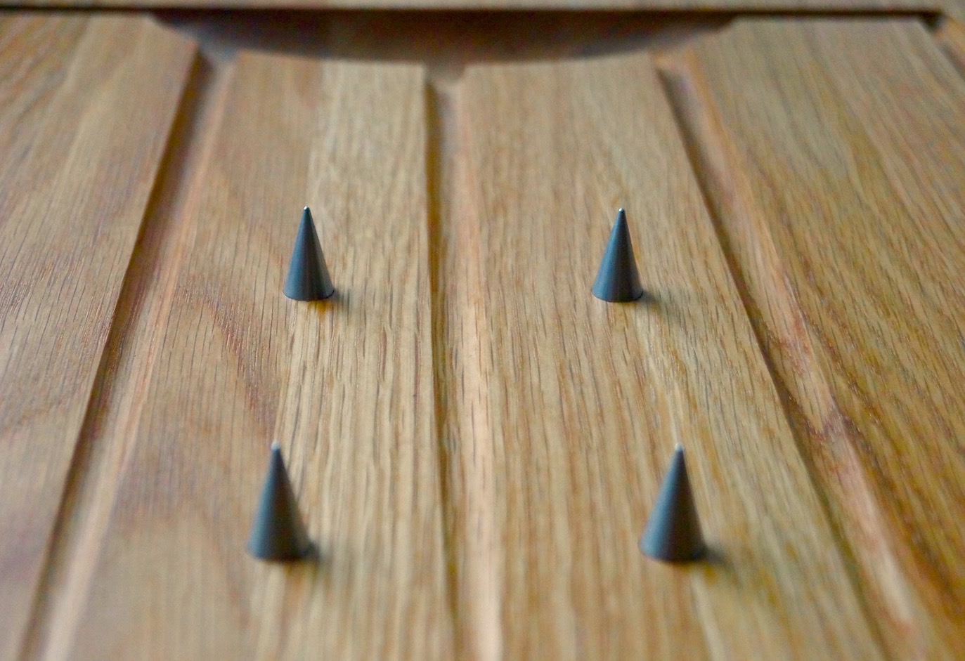 Engraved Oak Carving Board with Spikes