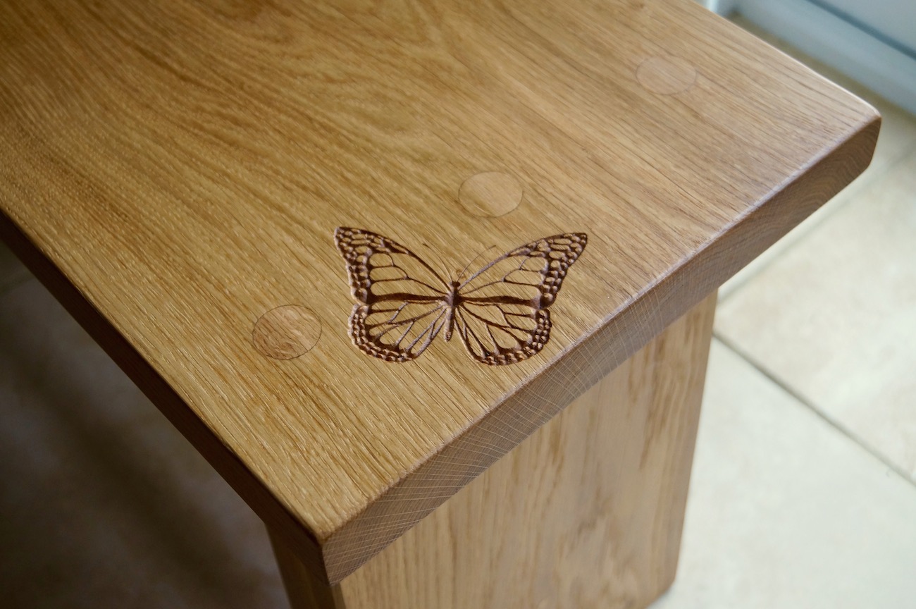 engraved-oak-benches-uk-makemesomethingspecial.com