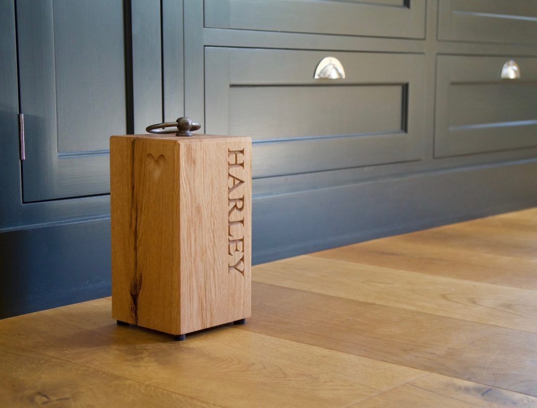 engraved-oak-doorstops