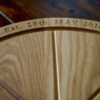 engraved-oak-pizza-board-makemesomethingspecial.com