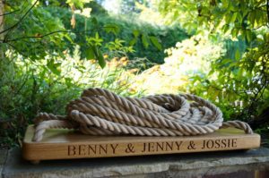 personalised-garden-rope-swing-for-adults-makemesomethingspecial.co.uk