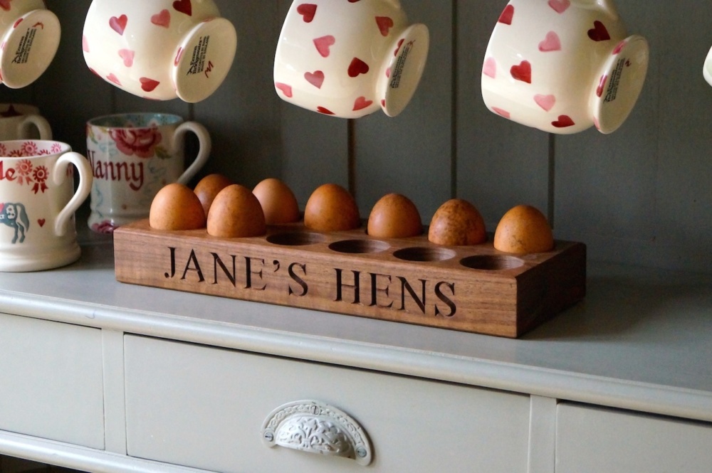 personalised-wooden-12-egg-tray-makemesomethingspecial.co.uk