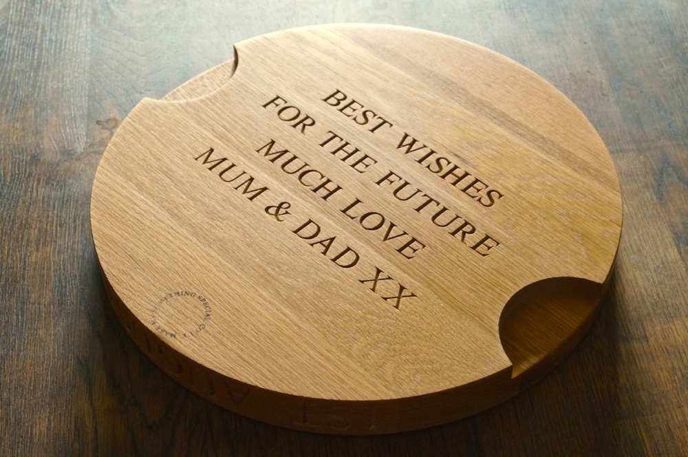 personalised-wooden-cheese-boards-makemesomethingspecial.co.uk