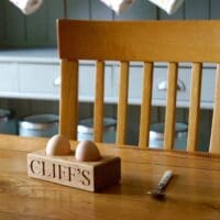 personalised-wooden-egg-cup-makemesomethingspecial.com