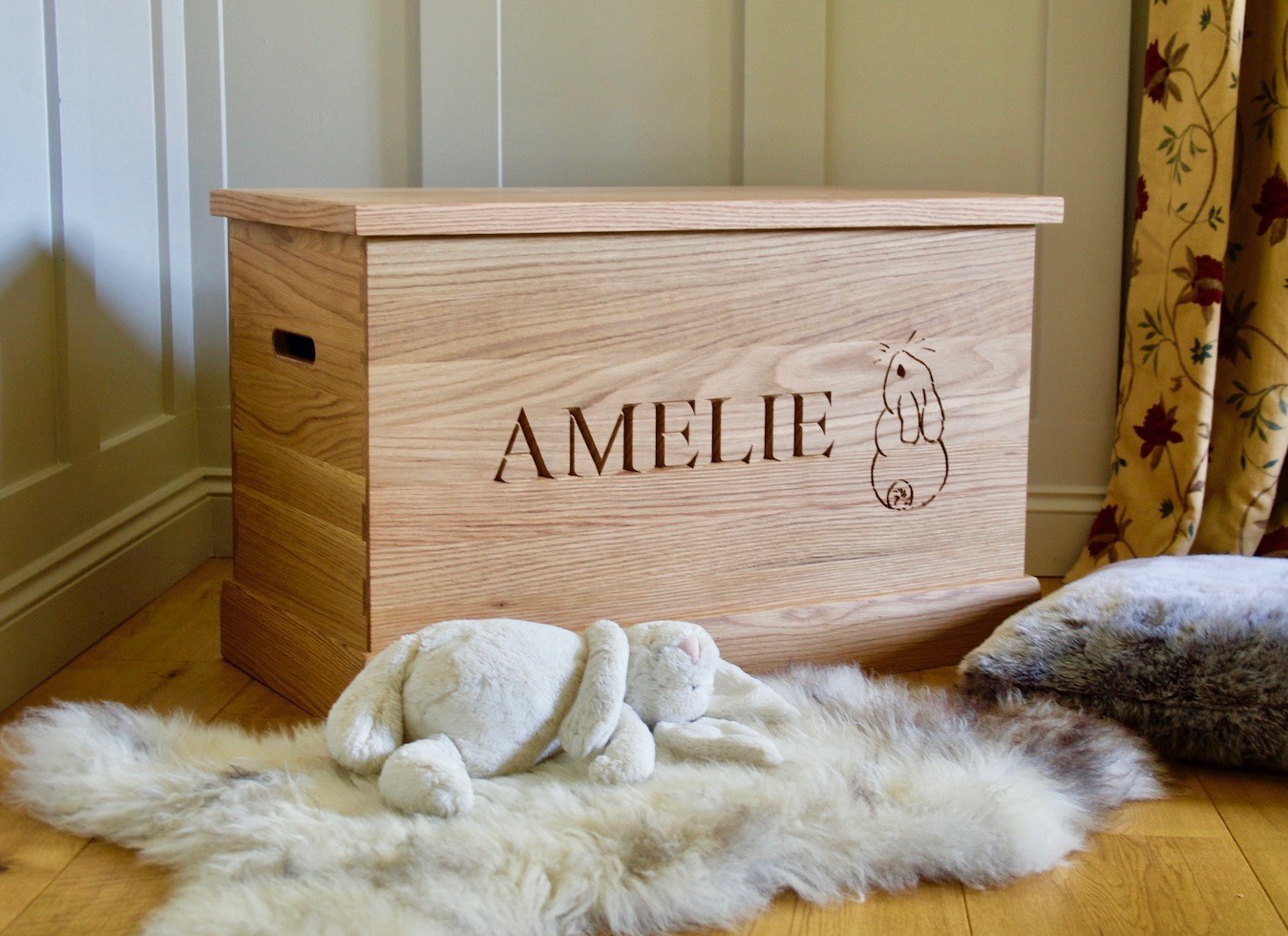 large Personalised Solid Wood Toy Box Gift 12 colours 3 sizes safe hinges 