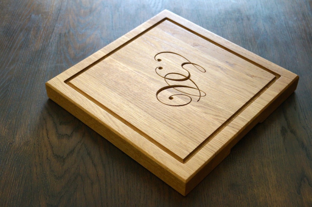 Personalised Oak Cheese Boards from MakeMeSomethingSpecial.com