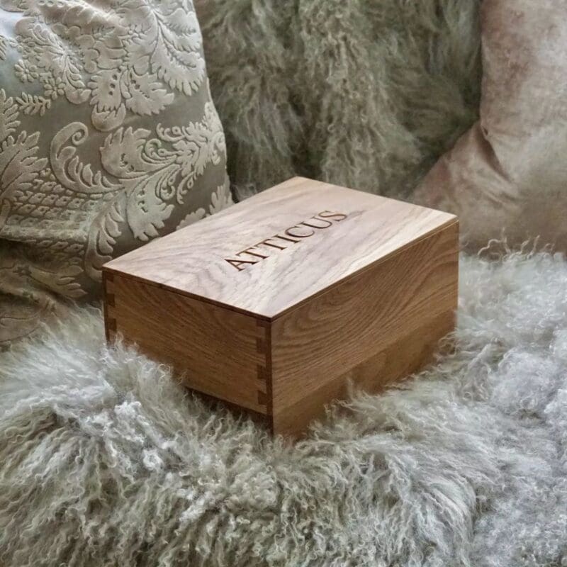 personalised-wooden-keepsake-storage-box