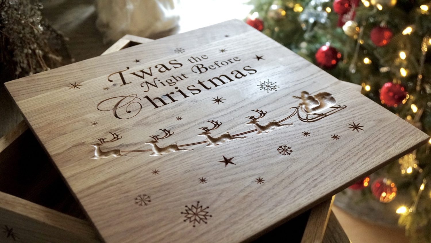 engraved-oak-christmas-eve-boxes