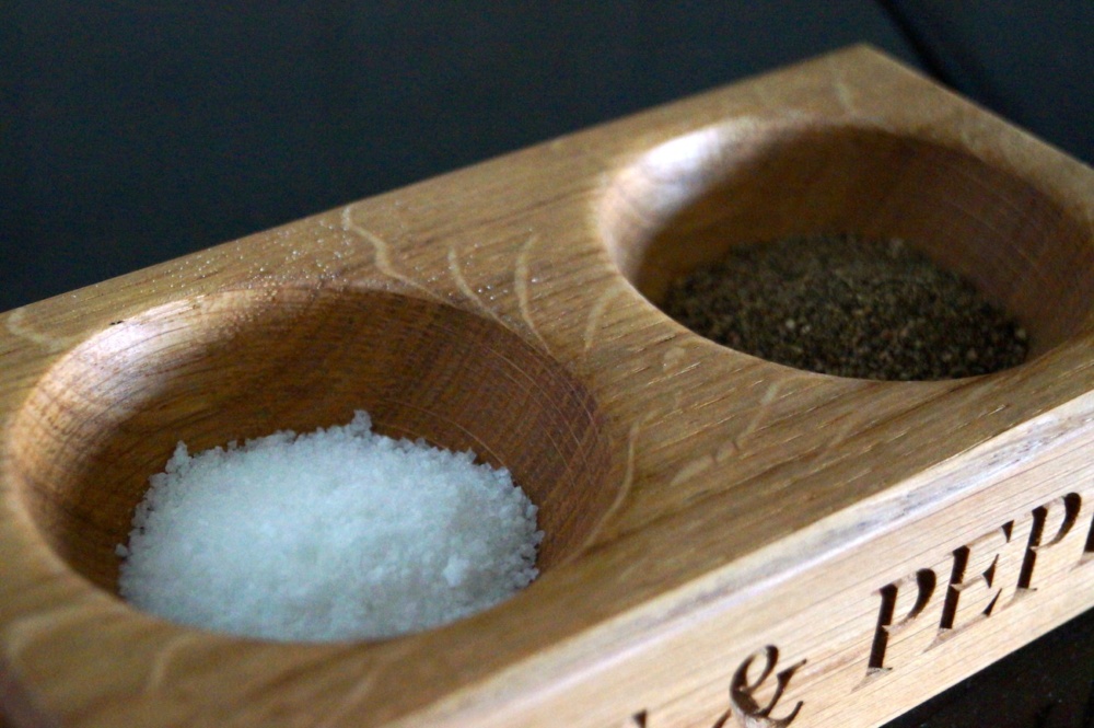 Wooden Salt and Pepper Pinch Pots from MakeMeSomethingSpecial.com