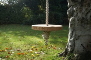 Round-Wooden-Swing-MakeMeSomethingSpecial.com