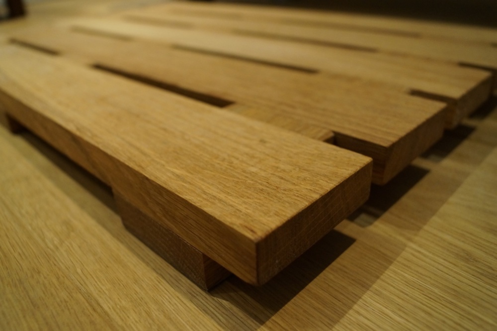 Wooden-Duck-Board-MakeMeSomethingSpecial.com