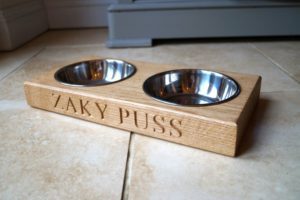 personalised-wooden-Cat-Bowls-UK-MakeMeSomethingSpecial.com