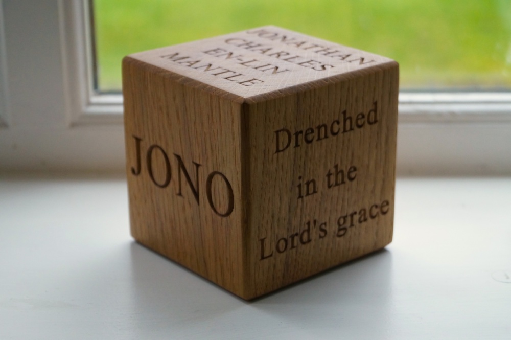 personalised-oak-christening-block-makemesomethingspecial.co.uk