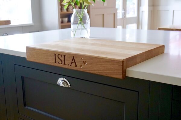 personalised-wooden-chopping-board-with-lip