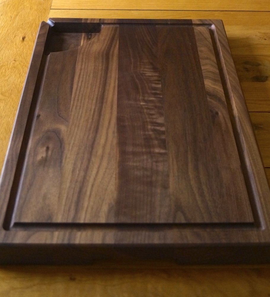 Personalised Carving Boards from MakeMeSomethingSpecial.com