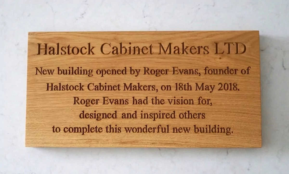 engraved-plaques-makemesomethingspecial.com