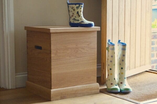 oak-welly-boot-box-makemesomethingspecial.co_.uk_