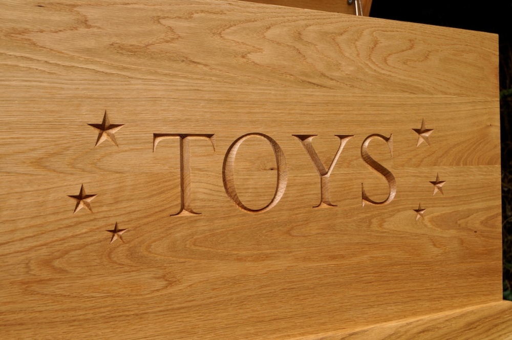toy-box-for-kids-engraved-makemesomethingspecial.co.uk