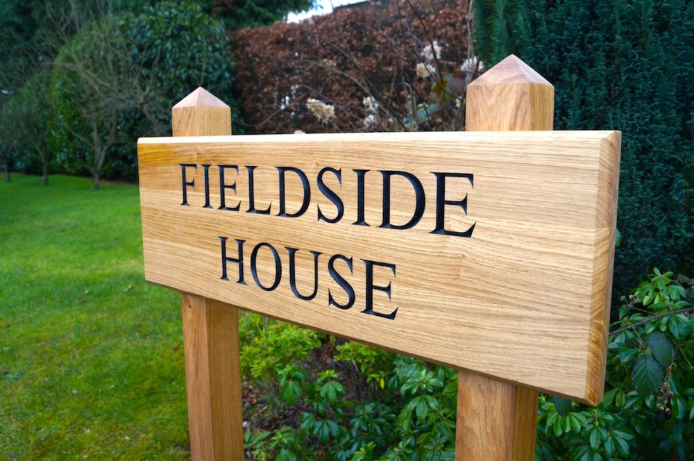 handmade-wooden-house-signs-uk-makemesomethingspecial.co.uk