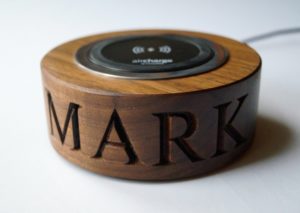 walnut-wireless-phone-charger-makemesomethingspecial.co.uk