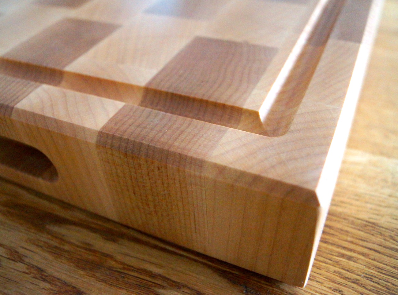 handmade-end-grain-chopping-boards-uk-makemesomethingspecial.co_.uk_