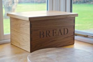 large-wooden-bread-bin-makemesomethingspecial.co.uk