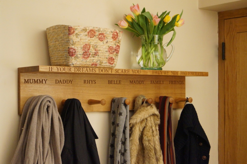 oak-shelf-and-coat-hooks-makemesomethingspecial.co.uk