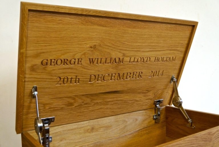 tm bespoke toy boxes
