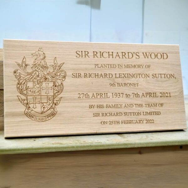 personalised-wooden-bespoke-plaques