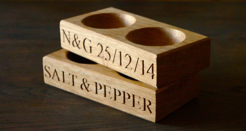 wooden salt and pepper pinch pots
