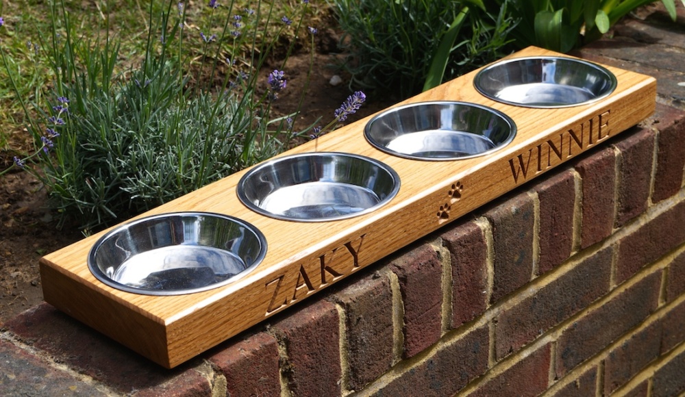 personalised-oak-pet-bowls-makemesomethingspecial.co.uk