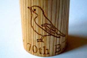 engraved-robin-red-breast-in-wood-makemesomethingspecial.co.uk