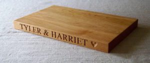 oak-chopping-board-makemesomethingspecial.com