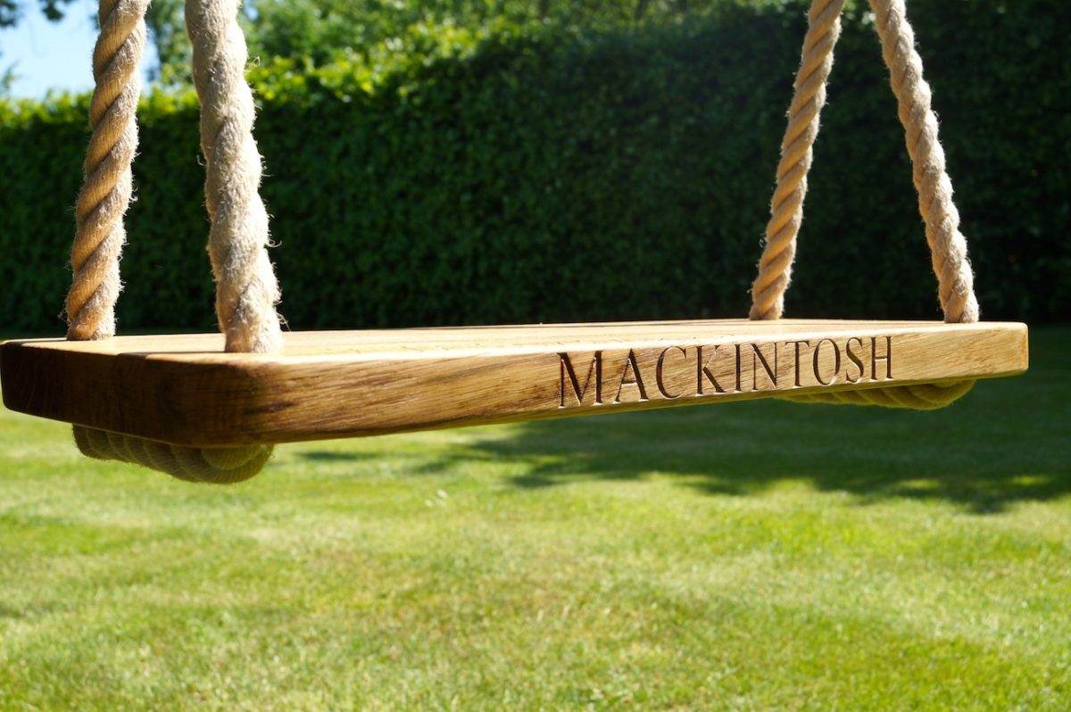 engraved-personalised-oak-swing-makmesomethingspecial