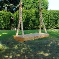 handmade-tree-swing-makemesomethingspecial