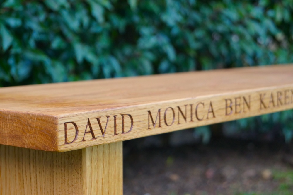 personalised-wooden-bench-uk-makemesomethingspecial.com