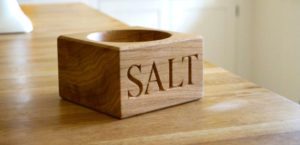 personalised-wooden-salt-bowl-makemesomethingspecial.co.uk