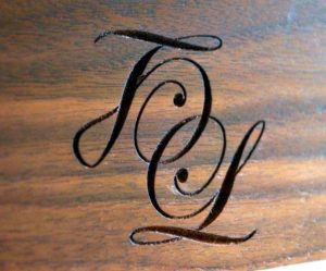engraved-wood-makemesomethingspecial.com