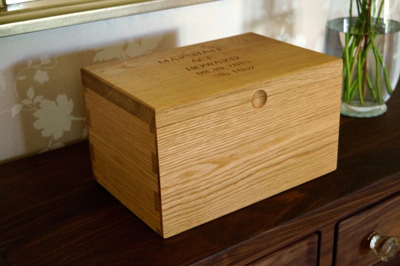 personalised-wooden-boxes-uk--makemesomethingspecial.co.uk