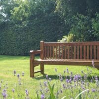 handmade-wooden-benches-makemesomethingspecial.com