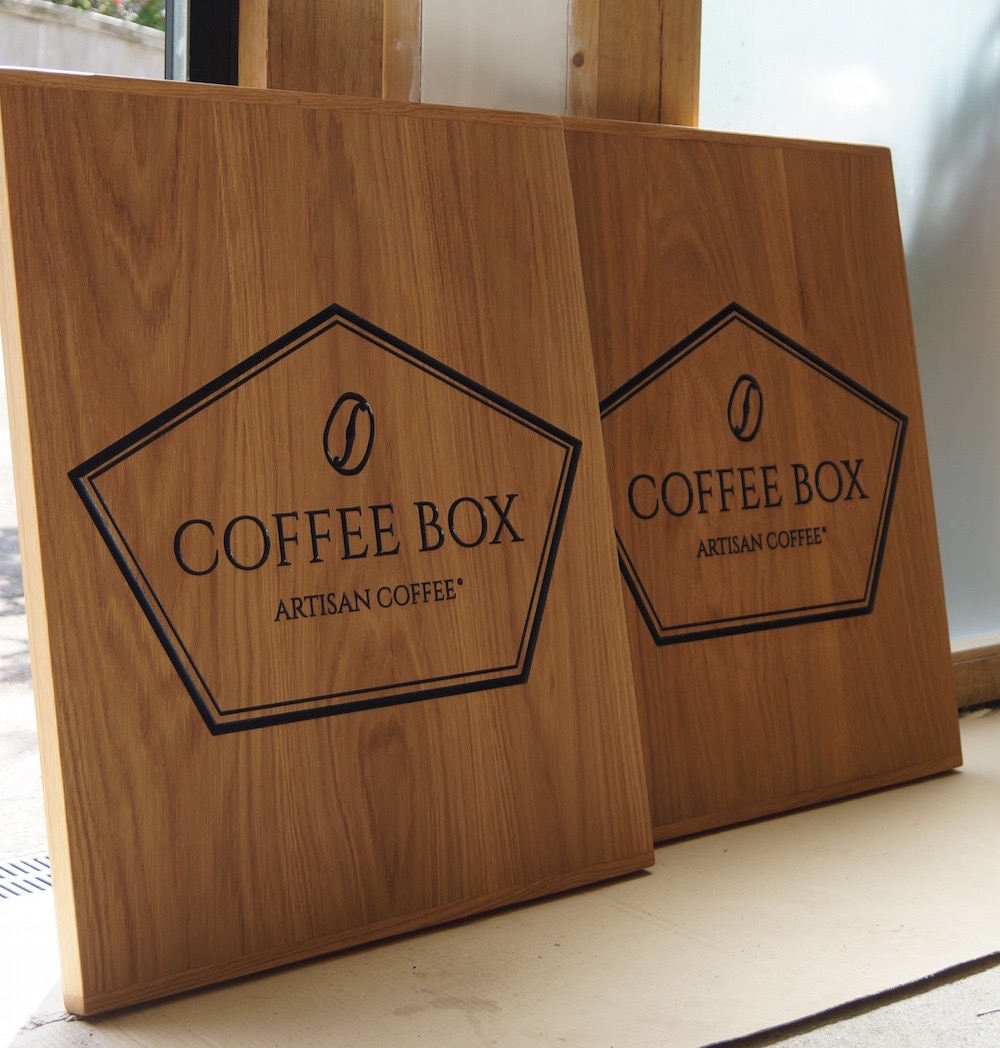 coffee-box-wooden-signs-makemesomethingspecial.com
