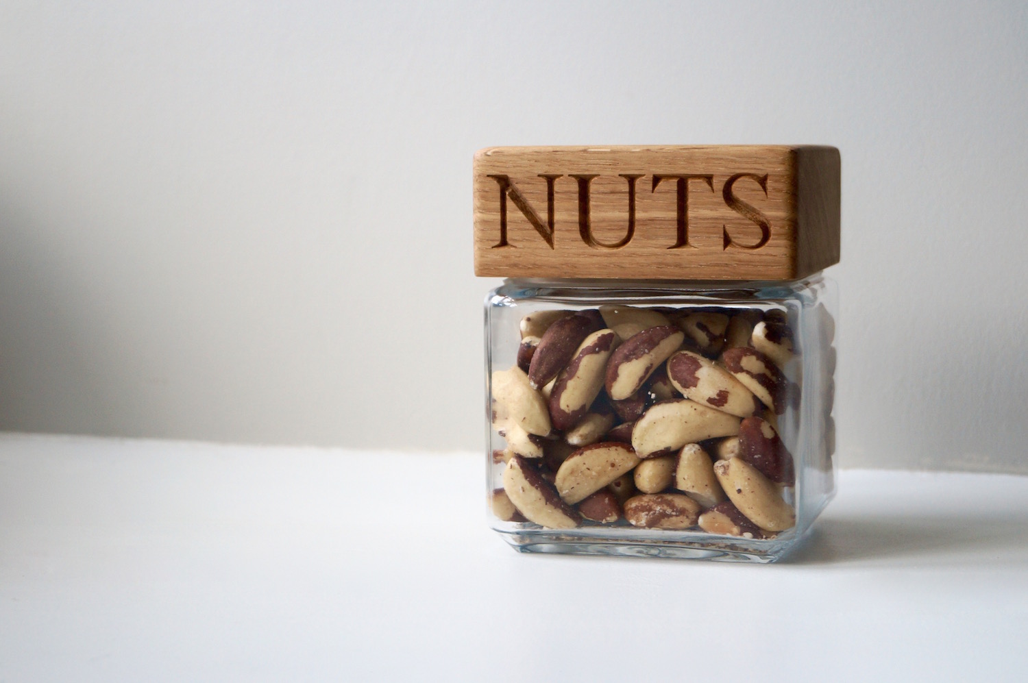 personalised-nuts-jar-makemesomethingspecial.com