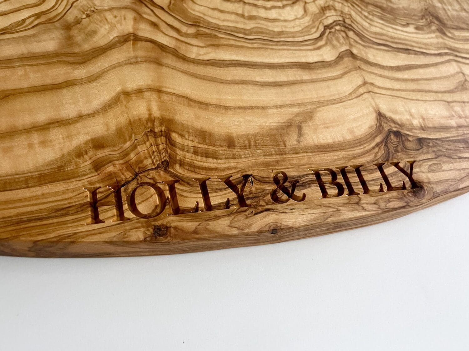engraved-olive-wood-chopping-board