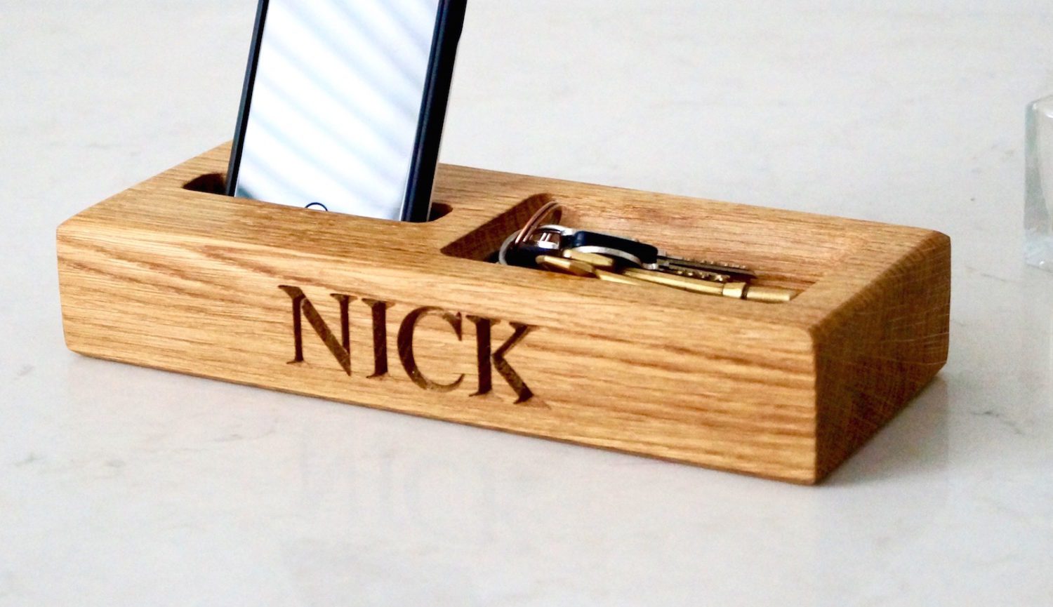 engraved-wooden-gift-ideas-makemesomethingspecial.com