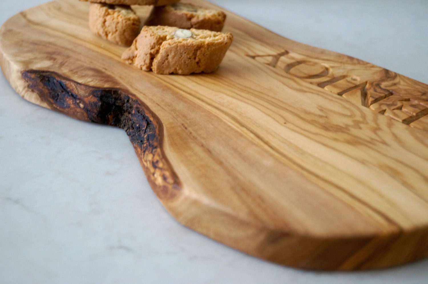 olive wood cheese board olive wood cutting board personalized olive wood cutting board 