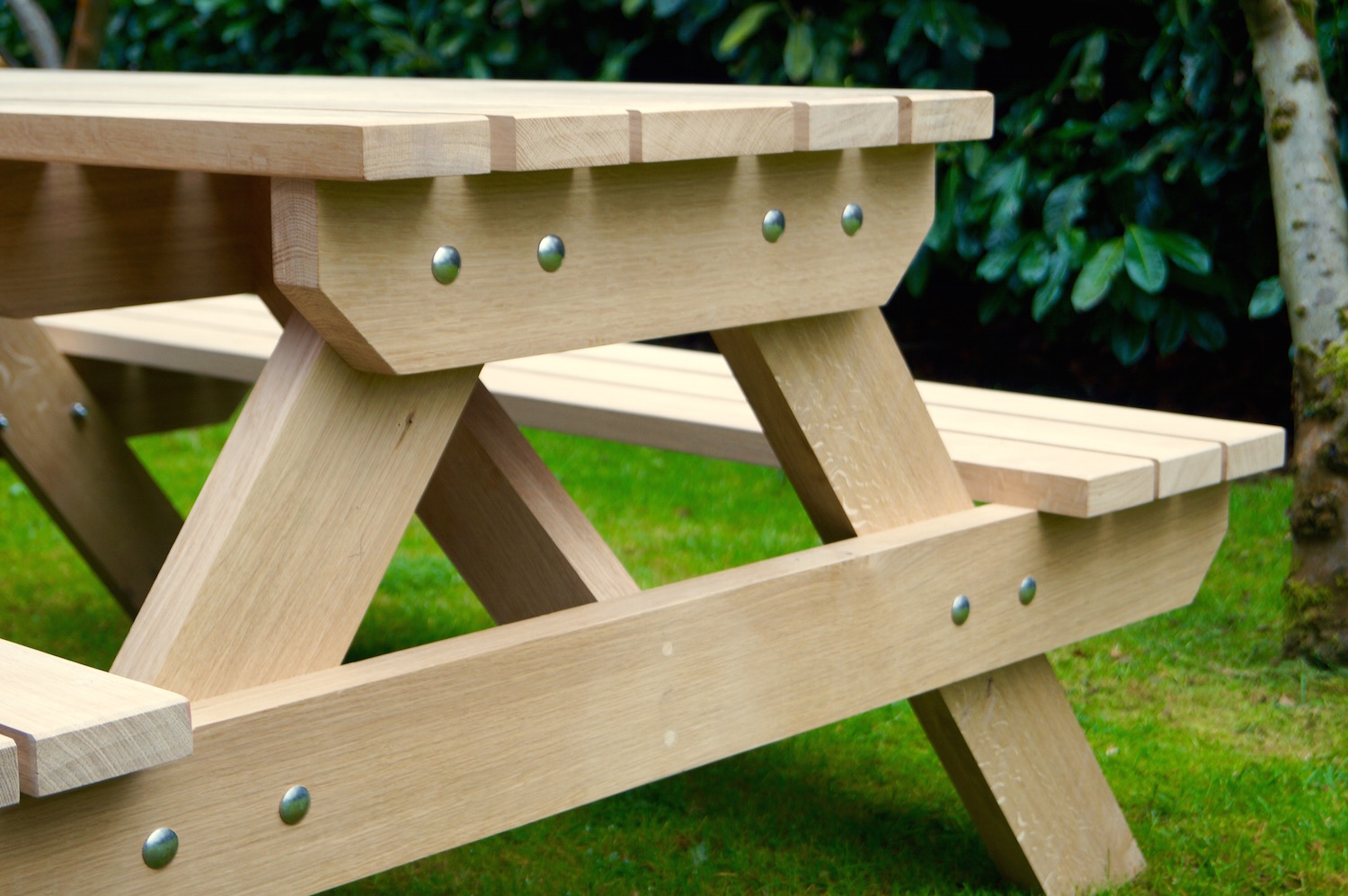 made-to-measure-picnic-tables-makemesomethingspecial.com