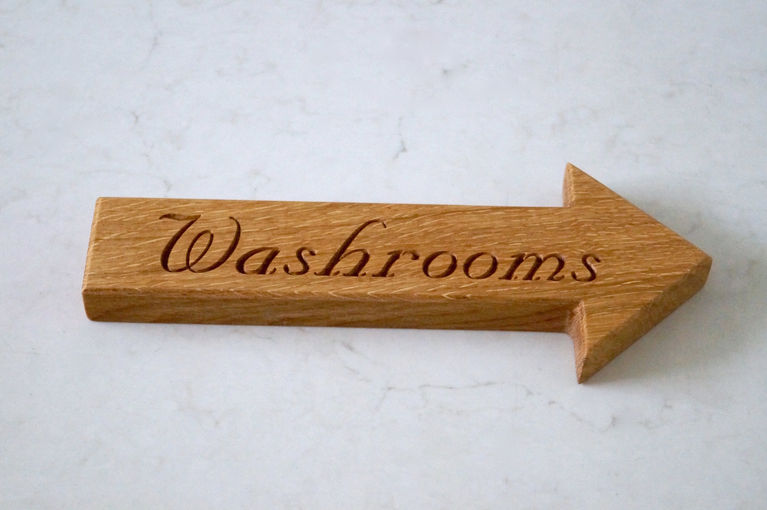 engraved-woodn-arrow-sign-makemesomethingspecial.com