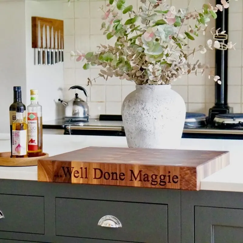 personalised-end-grain-chopping-boards-with-lipped-edge
