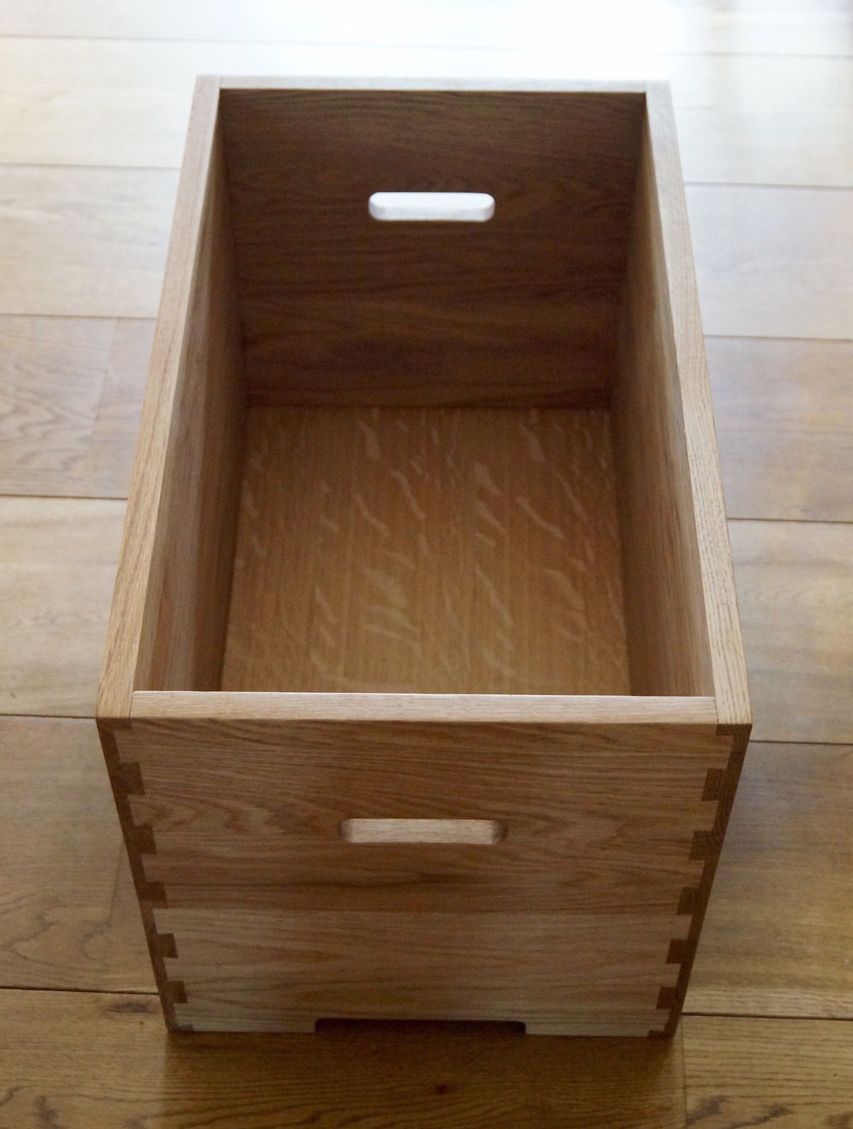 large-wooden-storage-box-makemesomethingspecial.com