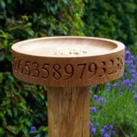 engraved-wooden-bird-feeder-makemesomethingspecial.com
